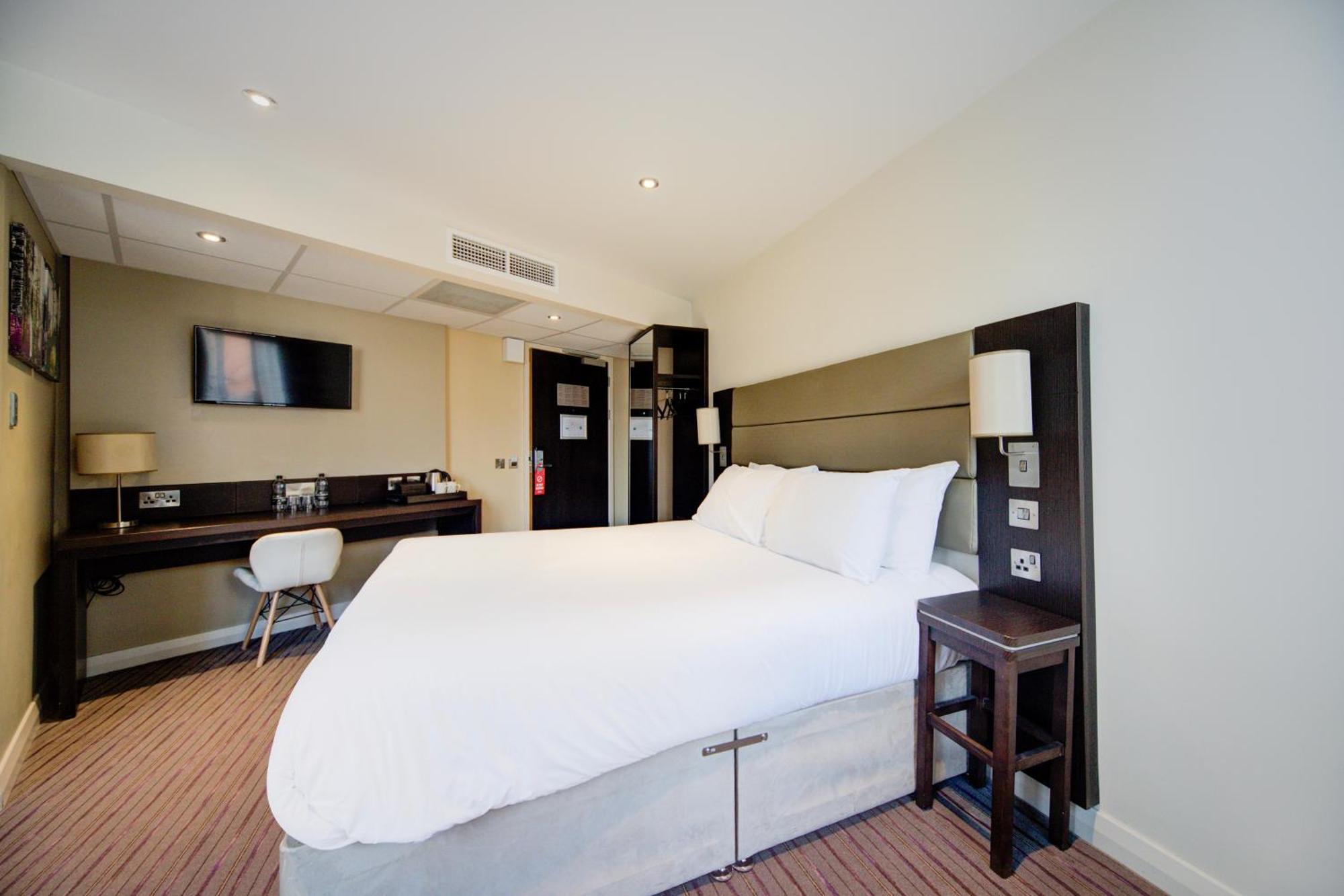 Belvilla Newport City Centre Hotel - Lifestyle Eksteriør billede