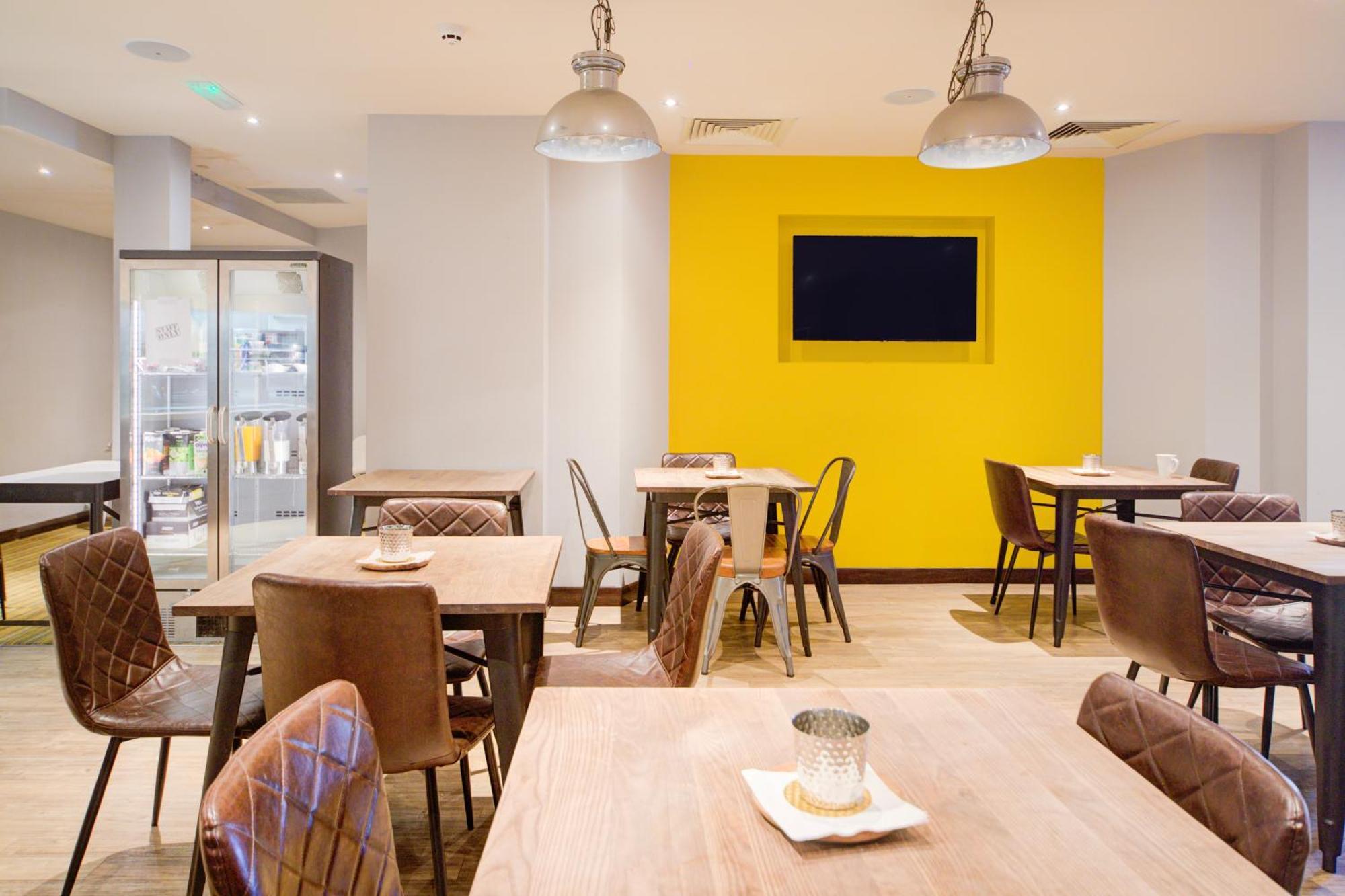 Belvilla Newport City Centre Hotel - Lifestyle Eksteriør billede